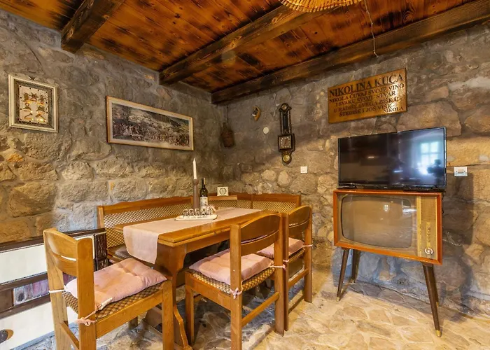 Rustical Kokorici With Shared Outdoor Swimming Pool Vrgorac