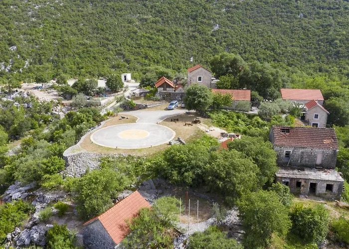 招待所 Rustical Kokorici With Shared Outdoor Swimming Pool