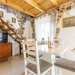 Pensjonat Rustical Kokorici With Shared Outdoor Swimming Pool