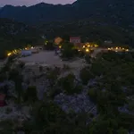 Rustical Kokorici With Shared Outdoor Swimming Pool 3*