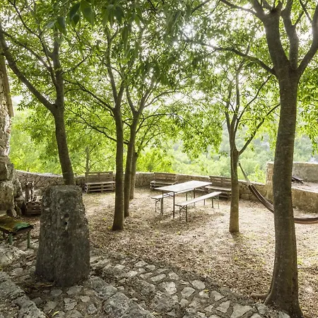 Rustical Kokorici With Shared Outdoor Swimming Pool Vrgorac