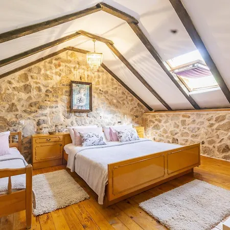 Maison d'hôtes Rustical Kokorici With Shared Outdoor Swimming Pool